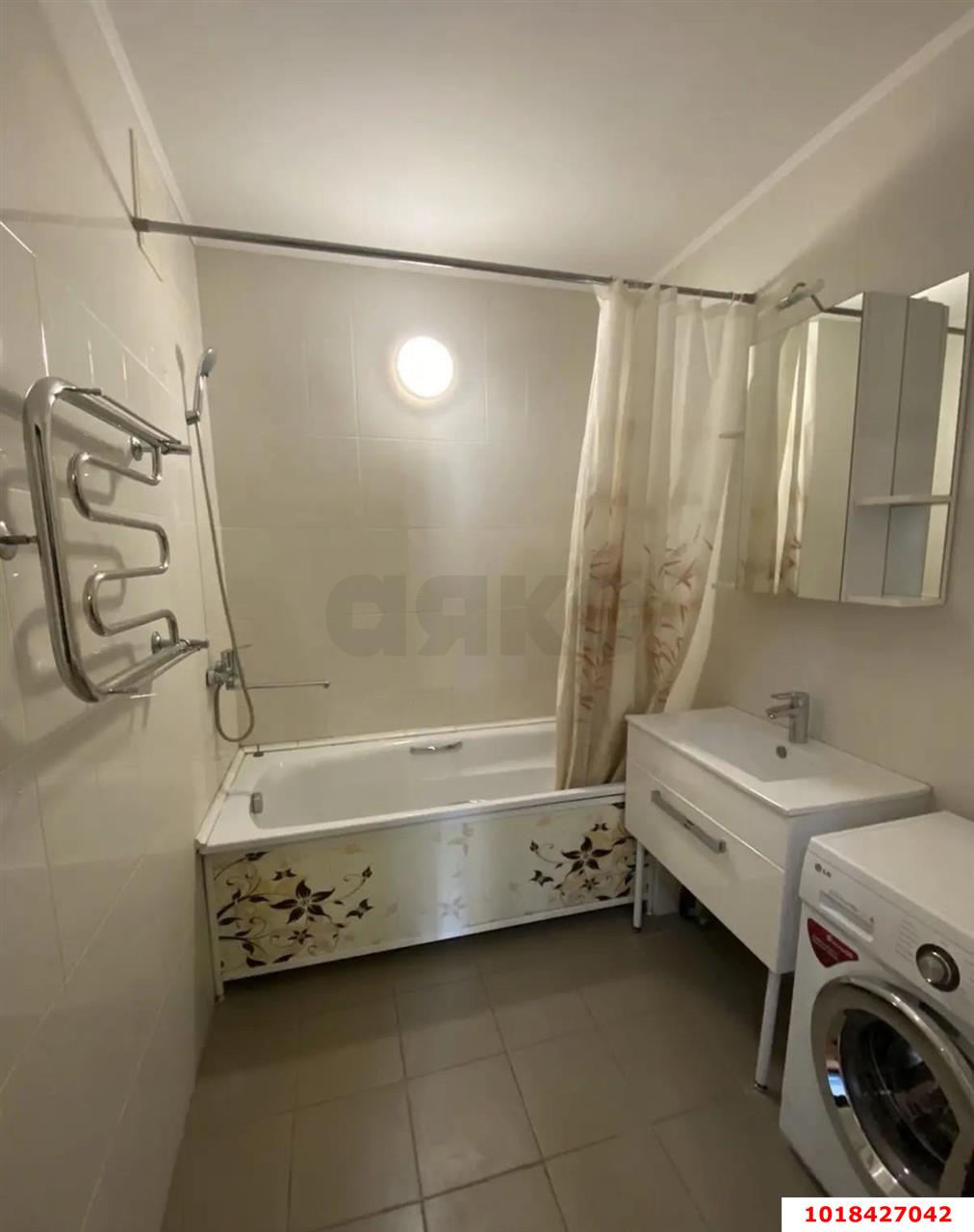 Фото №5: 2-комнатная квартира 65&nbsp;м², 10/22&nbsp;эт. - Краснодар, Прикубанский внутригородской округ, Восточно-Кругликовский, мкр. ЖК Возрождение, ул. имени 40-летия Победы, 127
