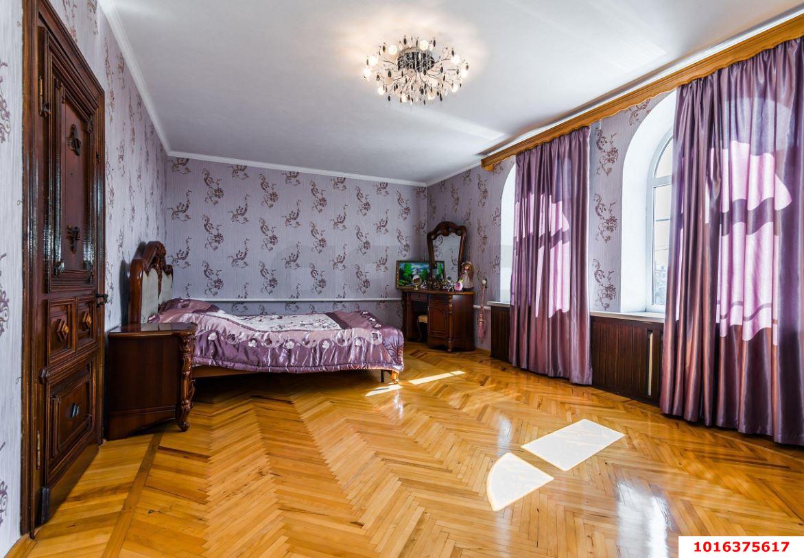 Фото №7: Дом 243&nbsp;м² + 7&nbsp;сот., 3&nbsp;эт. - Краснодар, Центральный внутригородской округ, мкр. Дубинка, ул. Ковтюха, 73