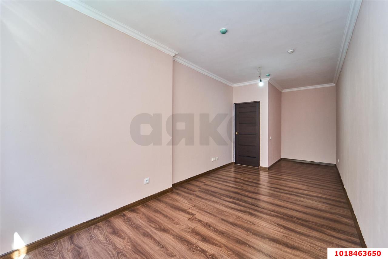 Фото №6: 1-комнатная квартира 41&nbsp;м², 7/17&nbsp;эт. - Краснодар, Прикубанский внутригородской округ, имени Петра Метальникова, мкр. жилой комплекс Победа-2, ул. Цезаря Куникова, 35
