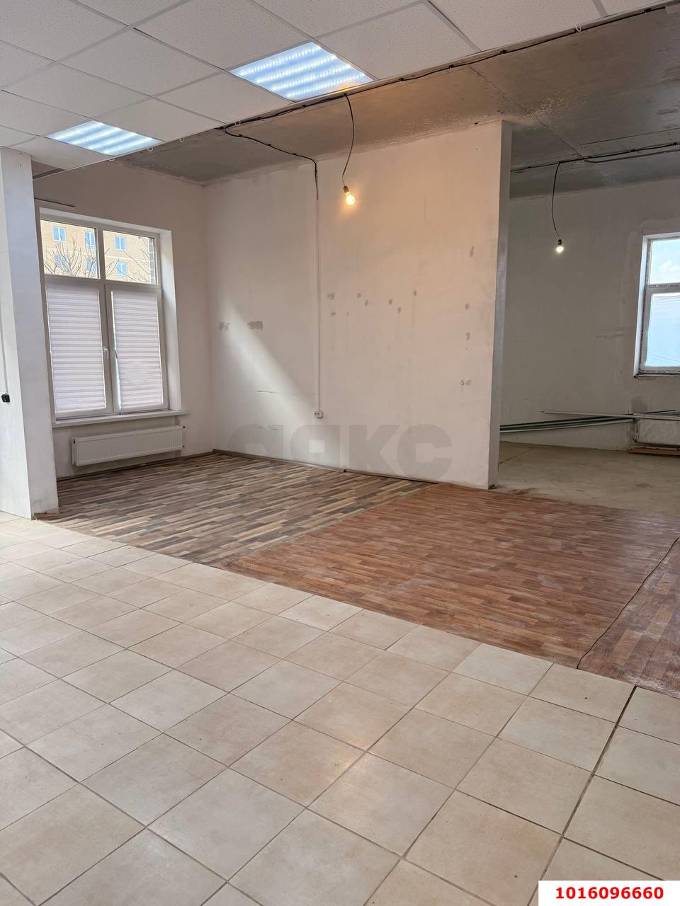 Фото №8: Торговое помещение 65&nbsp;м², 1/16&nbsp;эт. - Краснодар, Прикубанский внутригородской округ, мкр. жилой комплекс Дыхание, ул. Лётчика Позднякова, 2к19