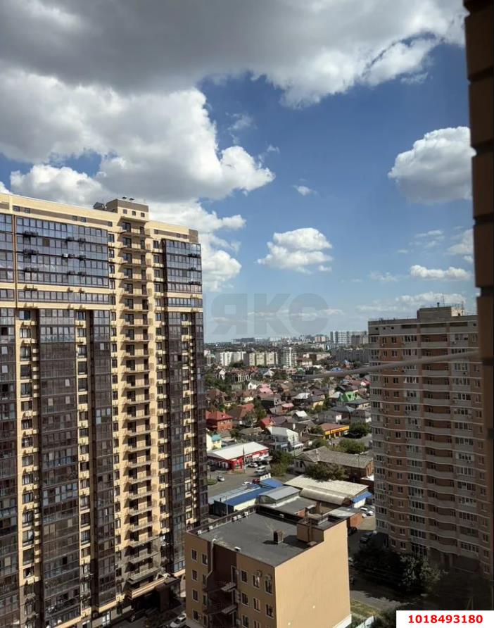 Фото №8: 1-комнатная квартира 42&nbsp;м², 17/23&nbsp;эт. - Краснодар, Западный внутригородской округ, Фестивальный, мкр. ЖК Маршал, ул. Гаражная, 87