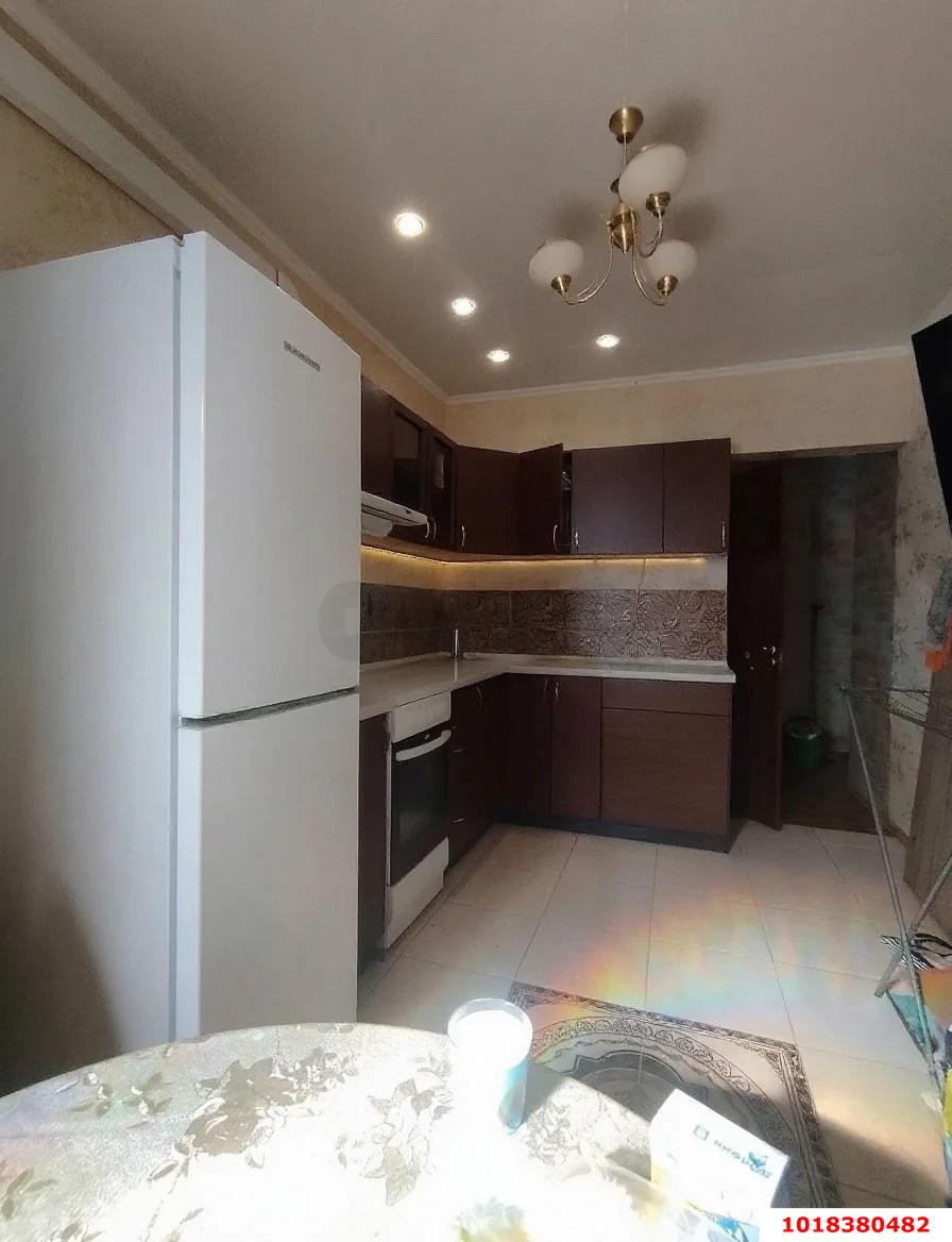 Фото №1: 1-комнатная квартира 42&nbsp;м², 1/6&nbsp;эт. - Краснодар, Прикубанский внутригородской округ, Музыкальный, мкр. ЖК Культурный, ул. Чайковского, 23/1
