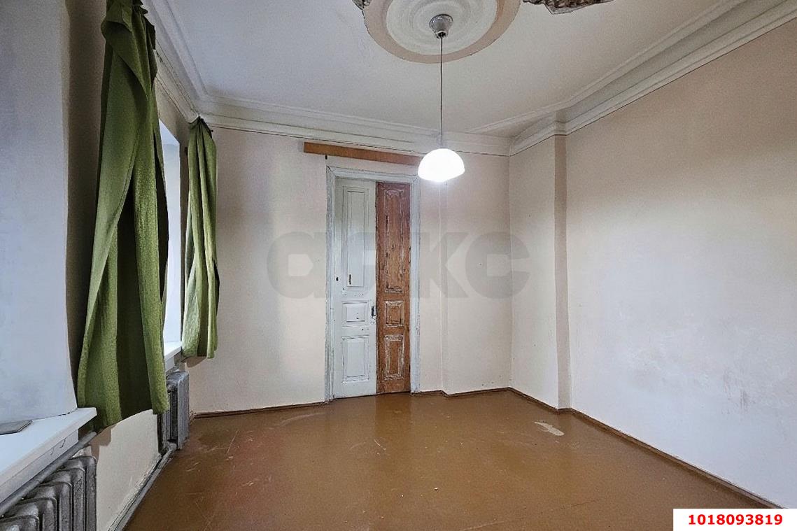 Фото №4: 2-комнатная квартира 58&nbsp;м², 1/1&nbsp;эт. - Краснодар, Центральный внутригородской округ, мкр. Центральный, ул. Красноармейская, 73