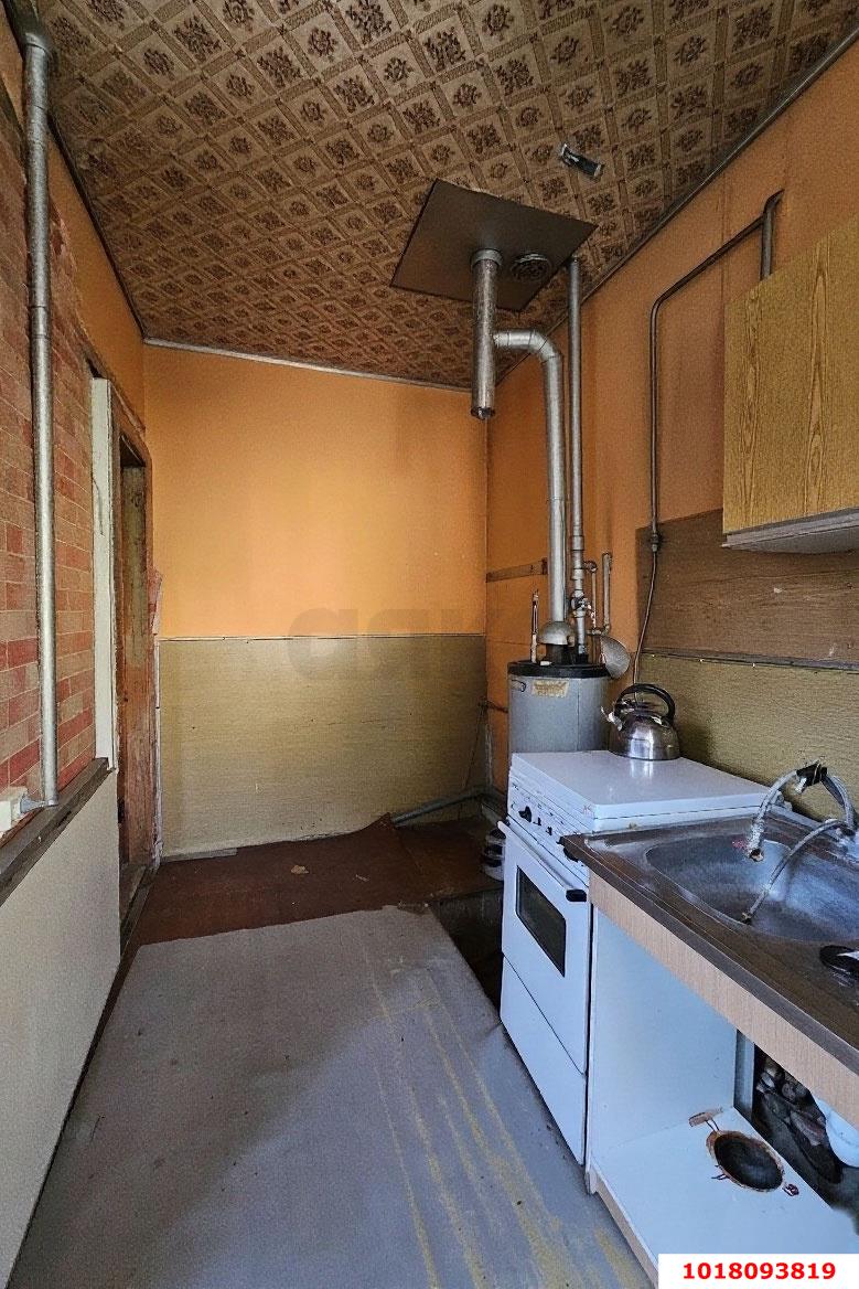 Фото №8: 2-комнатная квартира 58&nbsp;м², 1/1&nbsp;эт. - Краснодар, Центральный внутригородской округ, мкр. Центральный, ул. Красноармейская, 73