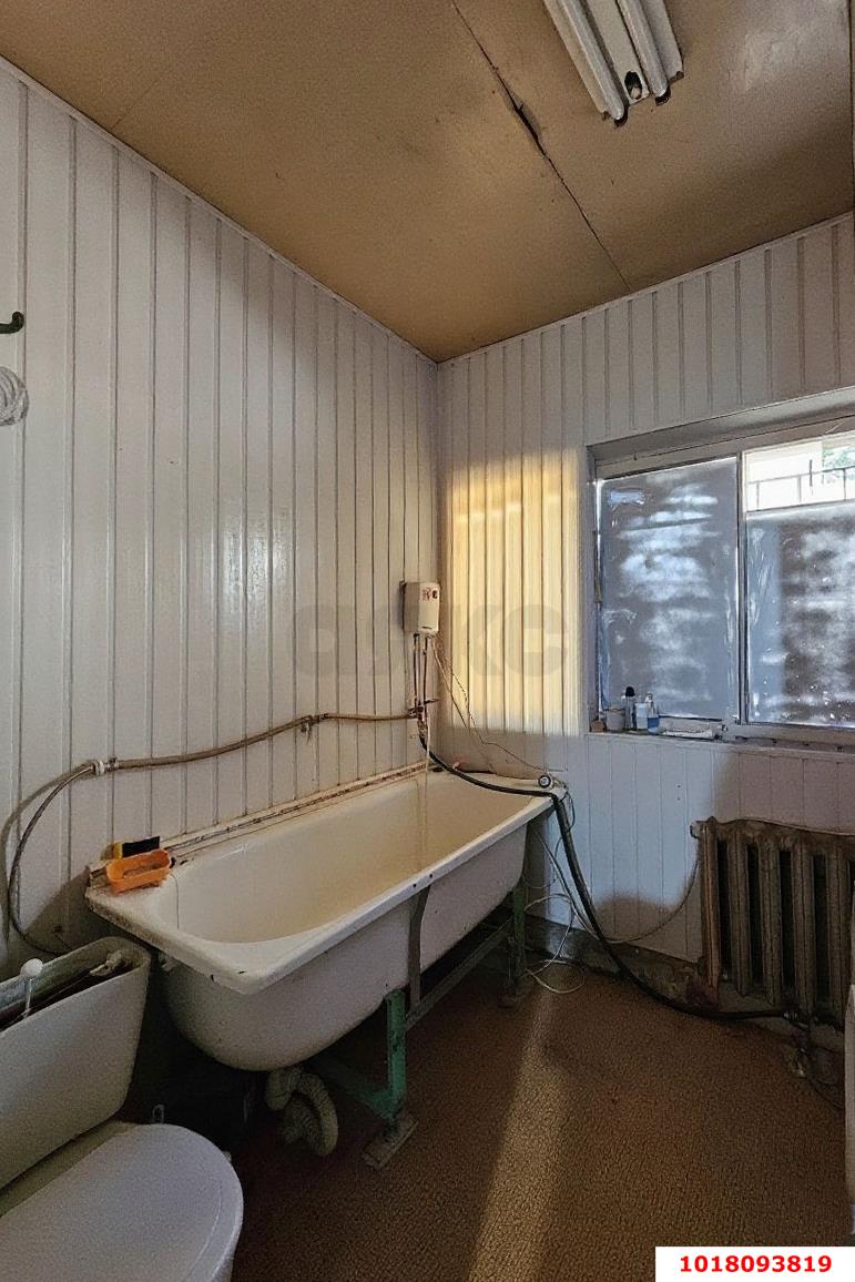 Фото №9: 2-комнатная квартира 58&nbsp;м², 1/1&nbsp;эт. - Краснодар, Центральный внутригородской округ, мкр. Центральный, ул. Красноармейская, 73