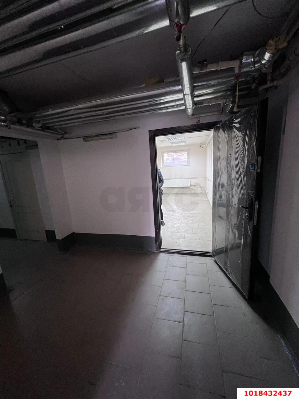 Фото №6: Офисное помещение 17&nbsp;м², 16&nbsp;эт. - Краснодар, Прикубанский внутригородской округ, мкр. Восточно-Кругликовский, ул. Героев-Разведчиков, 26/1