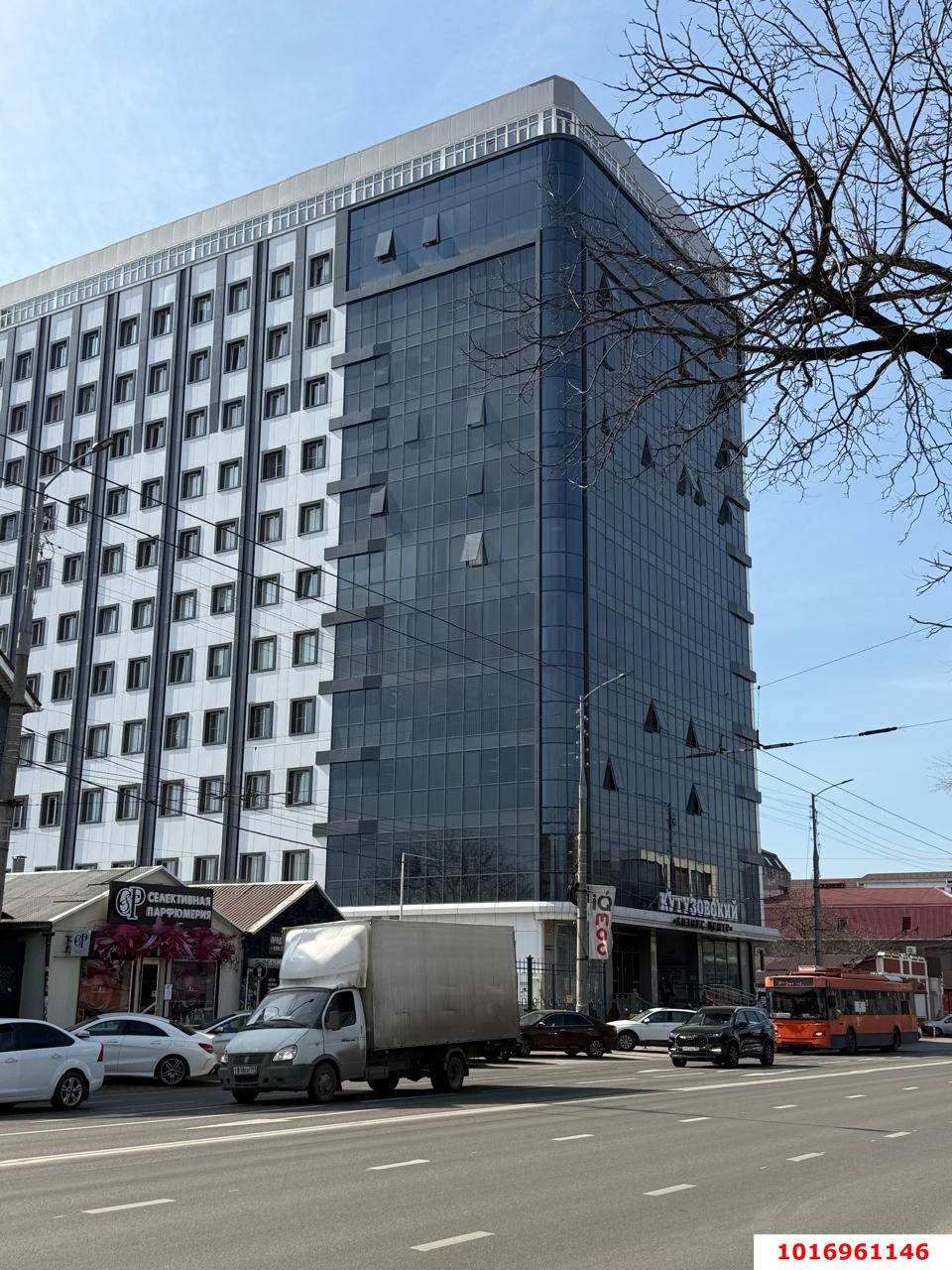 Фото №7: Офисное помещение 73&nbsp;м², 2/12&nbsp;эт. - Краснодар, Центральный внутригородской округ, мкр. Покровка, ул. Северная, 490
