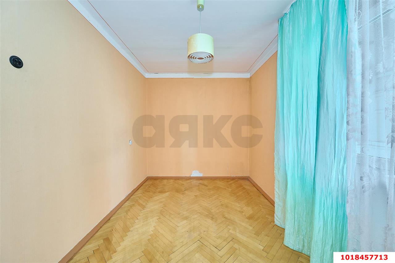 Фото №4: 2-комнатная квартира 40&nbsp;м², 3/5&nbsp;эт. - Краснодар, мкр. Западный внутригородской округ, пр-д Ватутина, 4