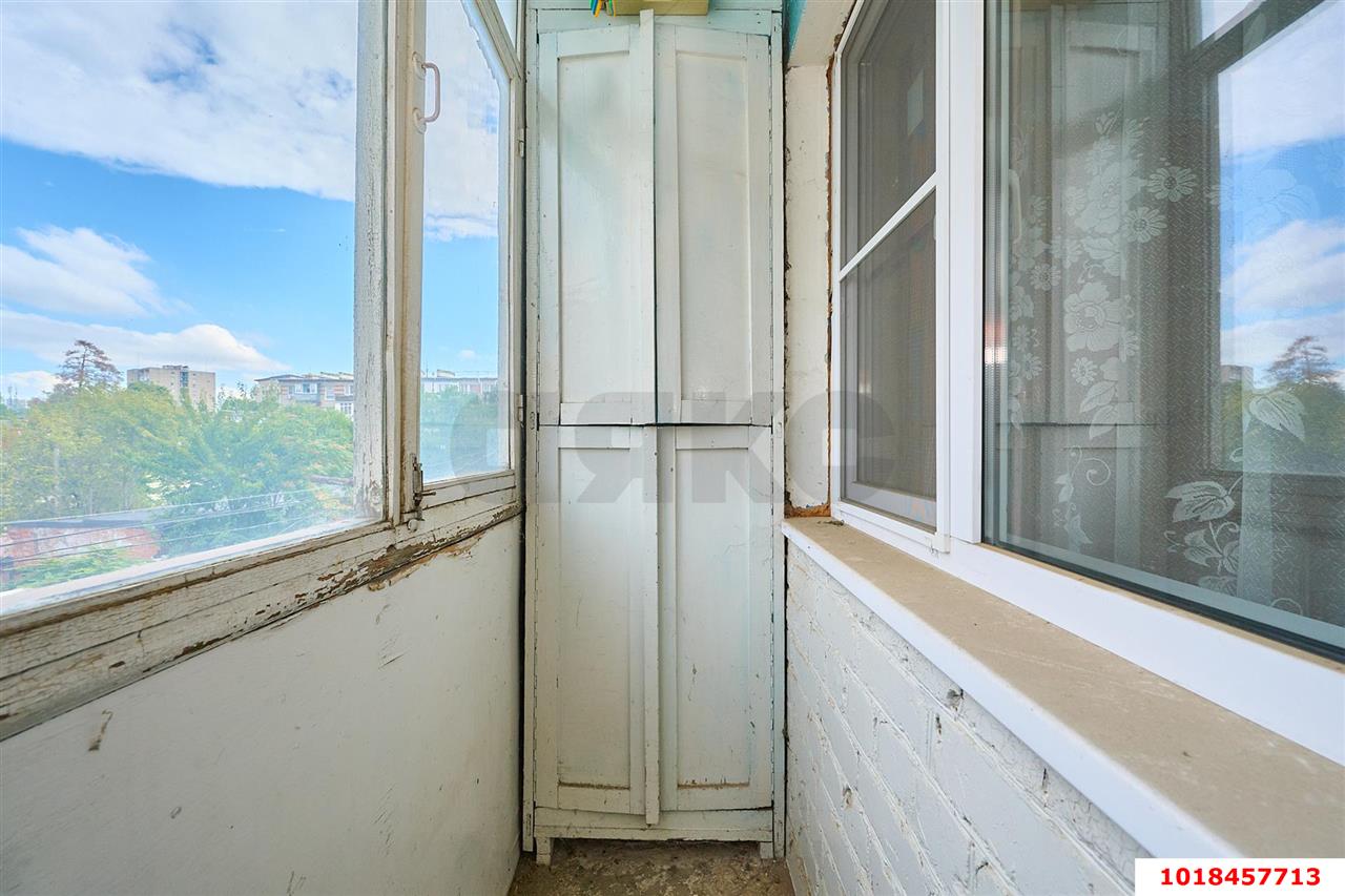 Фото №7: 2-комнатная квартира 40&nbsp;м², 3/5&nbsp;эт. - Краснодар, мкр. Западный внутригородской округ, пр-д Ватутина, 4