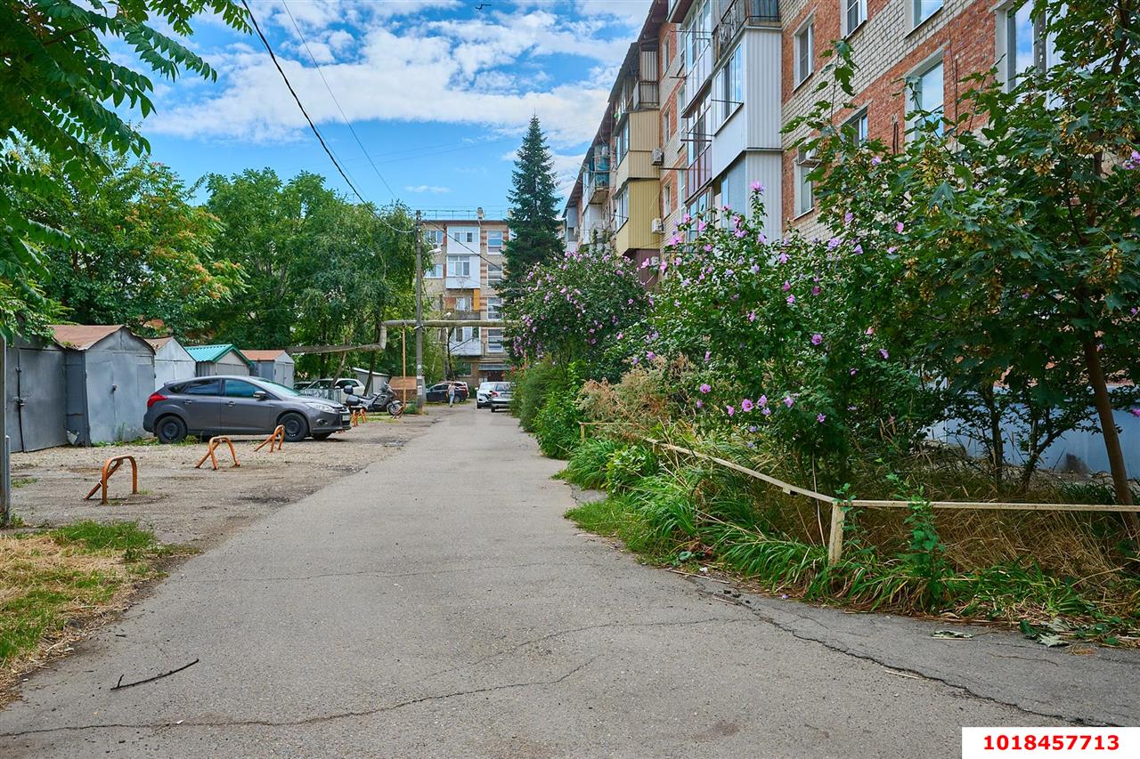 Фото №21: 2-комнатная квартира 40&nbsp;м², 3/5&nbsp;эт. - Краснодар, мкр. Западный внутригородской округ, пр-д Ватутина, 4