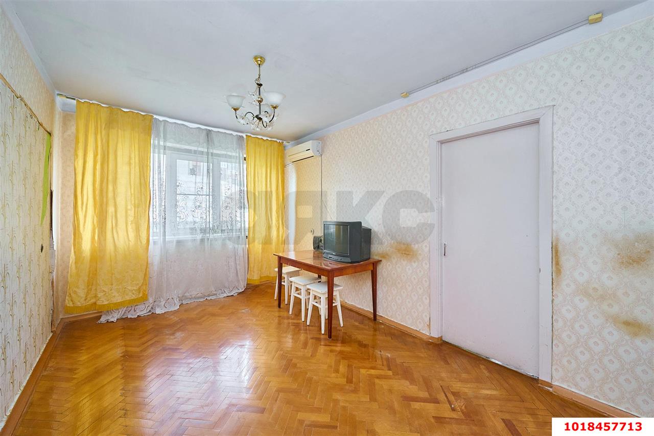 Фото №2: 2-комнатная квартира 40&nbsp;м², 3/5&nbsp;эт. - Краснодар, мкр. Западный внутригородской округ, пр-д Ватутина, 4