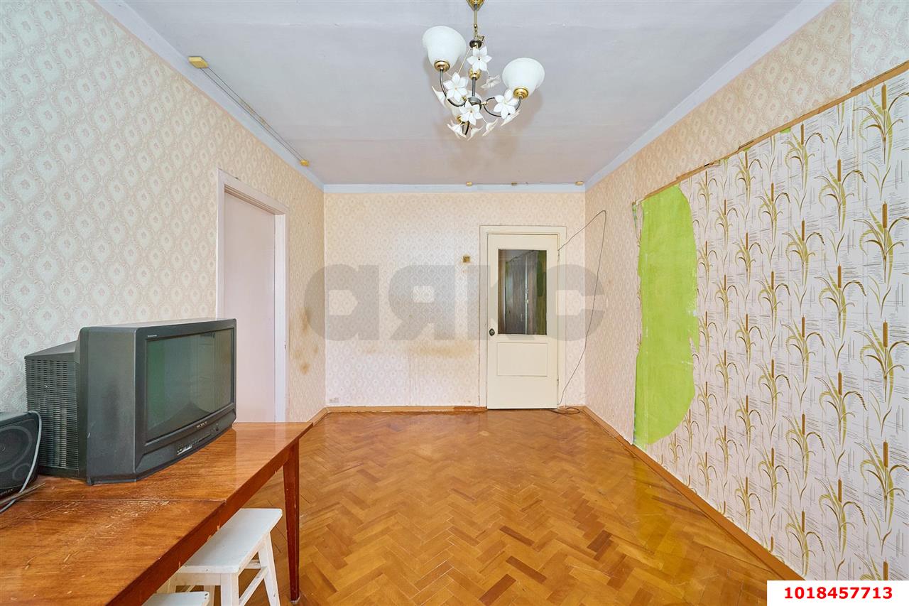 Фото №3: 2-комнатная квартира 40&nbsp;м², 3/5&nbsp;эт. - Краснодар, мкр. Западный внутригородской округ, пр-д Ватутина, 4