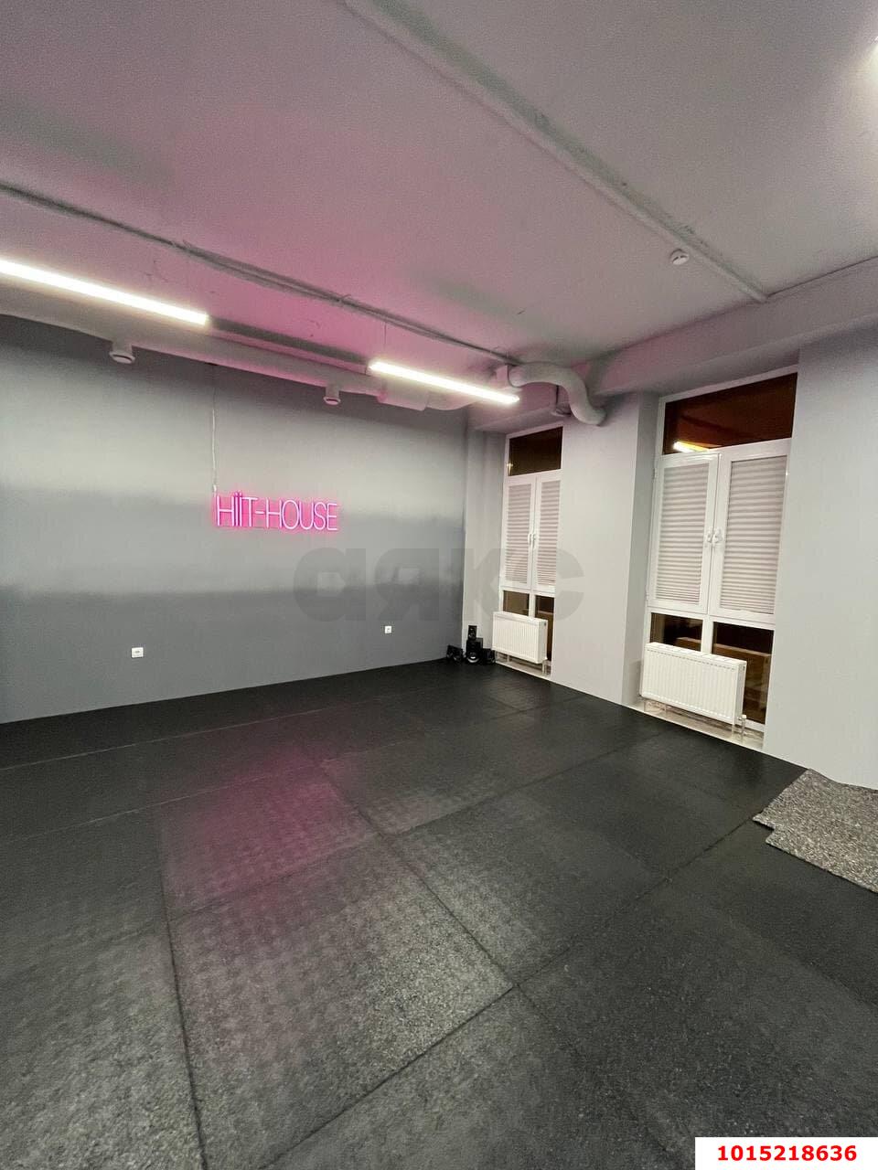 Фото №6: Торговое помещение 88&nbsp;м², 1/19&nbsp;эт. - Краснодар, Прикубанский внутригородской округ, имени Петра Метальникова, мкр. ЖК Победный, ул. Евгении Жигуленко, 13