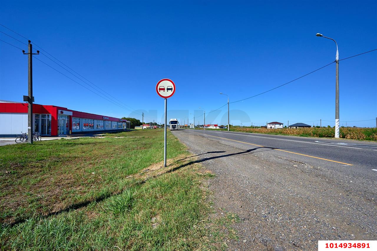Фото №4: Торговое помещение 575&nbsp;м², 1/1&nbsp;эт. - Коржевский, ул. Краснодарская, 1М