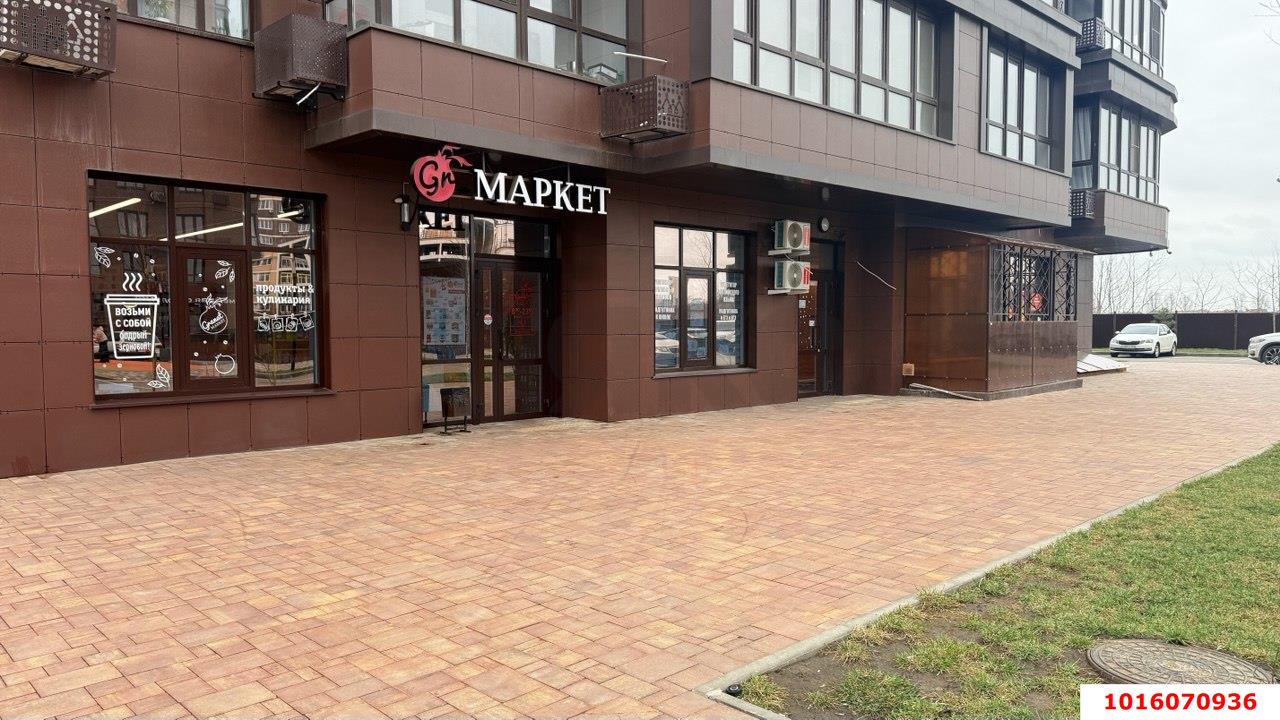 Фото №4: Торговое помещение 87&nbsp;м², 1/16&nbsp;эт. - Краснодар, Прикубанский внутригородской округ, мкр. Достояние, ул. Григория Булгакова, 16