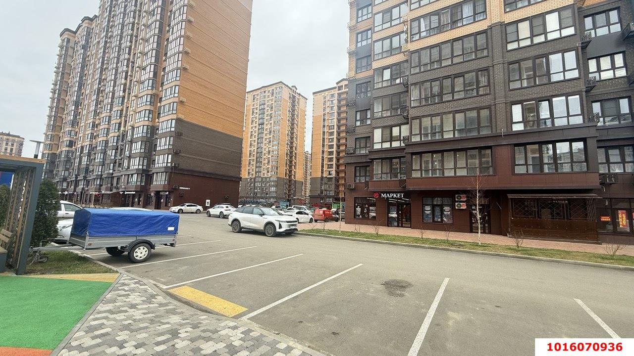 Фото №5: Торговое помещение 87&nbsp;м², 1/16&nbsp;эт. - Краснодар, Прикубанский внутригородской округ, мкр. Достояние, ул. Григория Булгакова, 16