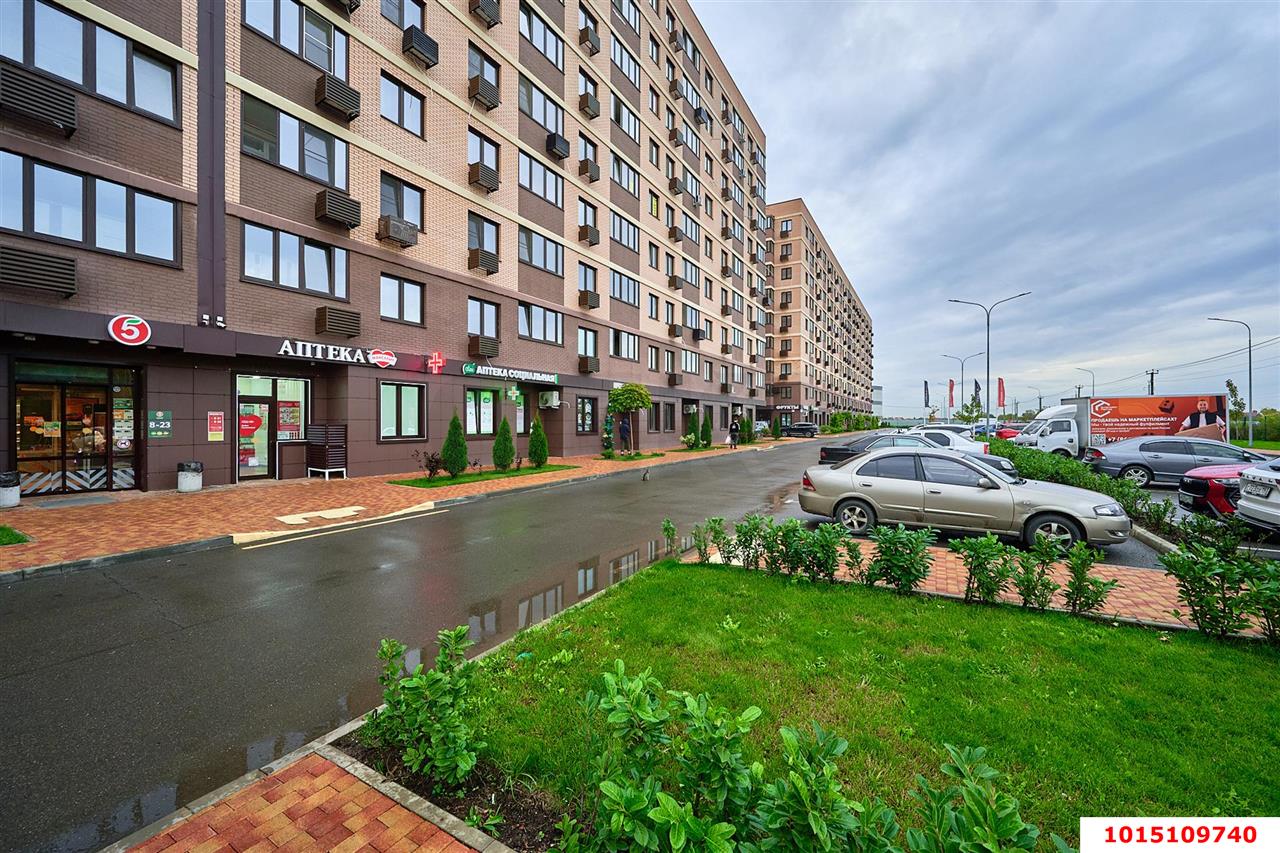 Фото №3: Торговое помещение 100&nbsp;м², 1/9&nbsp;эт. - Краснодар, Прикубанский внутригородской округ, мкр. жилой комплекс Новые Сезоны, ул. Скандинавская, 1к5