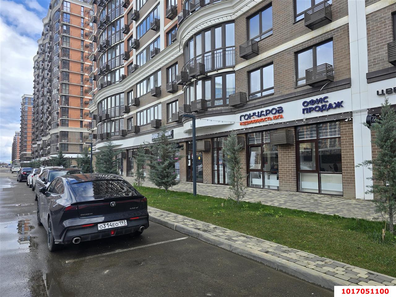 Фото №1: Торговое помещение 51&nbsp;м², 1/17&nbsp;эт. - Краснодар, Прикубанский внутригородской округ, мкр. жилой комплекс Самолёт-4, ул. Ивана Беличенко, 95