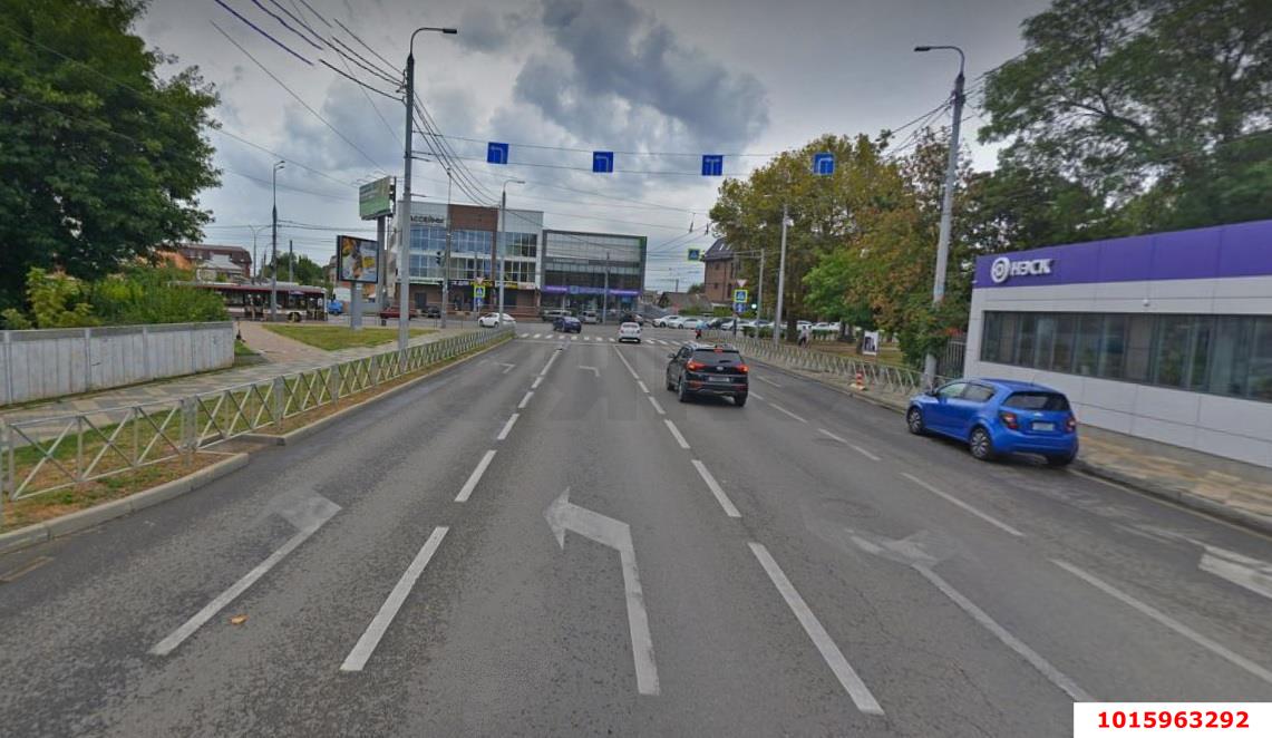 Фото №6: Отдельное здание 1211&nbsp;м², 1/3&nbsp;эт. - Краснодар, Карасунский внутригородской округ, ж/м Пашковский, ул. имени В.Н. Мачуги, 56