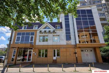 Фото №1: Отдельное здание 650&nbsp;м², 1/4&nbsp;эт. - Краснодар, мкр. Западный внутригородской округ, ул. Одесская, 10