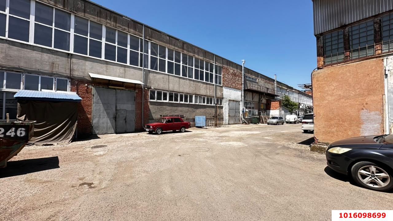 Фото №4: Производственное помещение 2979&nbsp;м², 1/2&nbsp;эт. - Краснодар, Центральный внутригородской округ, Дубинка, мкр. Черёмушки, ул. Вишняковой