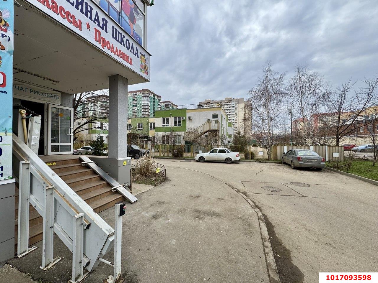 Фото №5: Торговое помещение 219&nbsp;м², 1/16&nbsp;эт. - Краснодар, Прикубанский внутригородской округ, мкр. Восточно-Кругликовский, ул. Героев-Разведчиков, 26/1