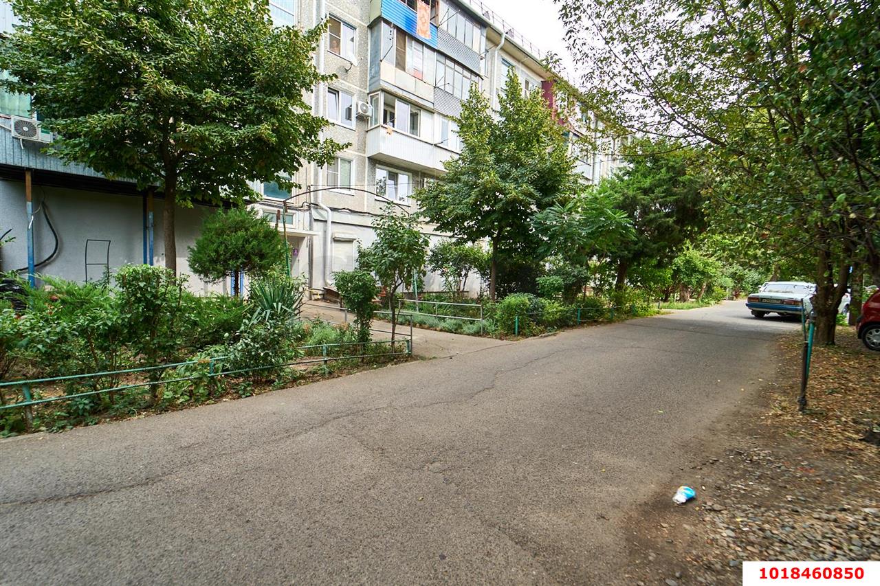 Фото №8: 1-комнатная квартира 30&nbsp;м², 5/5&nbsp;эт. - Краснодар, Карасунский внутригородской округ, мкр. Черёмушки, ул. Селезнёва, 126