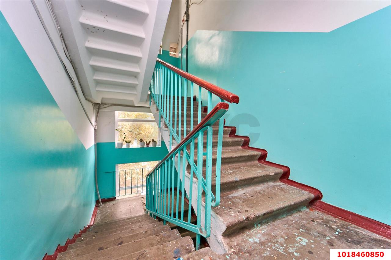 Фото №7: 1-комнатная квартира 30&nbsp;м², 5/5&nbsp;эт. - Краснодар, Карасунский внутригородской округ, мкр. Черёмушки, ул. Селезнёва, 126