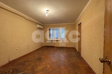 Фото №2: 3-комнатная квартира 57 м² - Геленджик, ул. Тельмана, 7