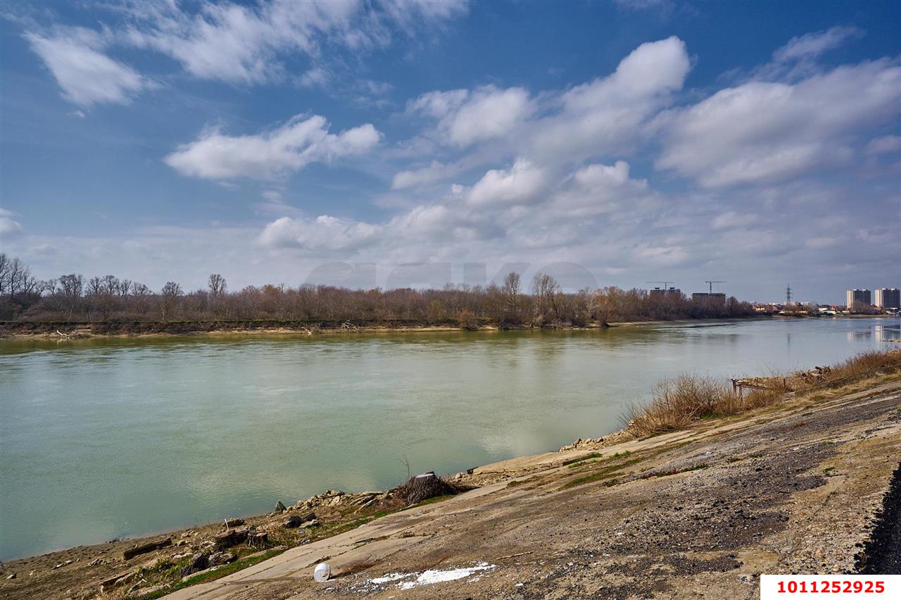 Фото №15: Дом 508&nbsp;м² + 5&nbsp;сот., 3&nbsp;эт. - Краснодар, Западный внутригородской округ, Горогороды, мкр. Центральный, ул. Тахтамукайская, 55