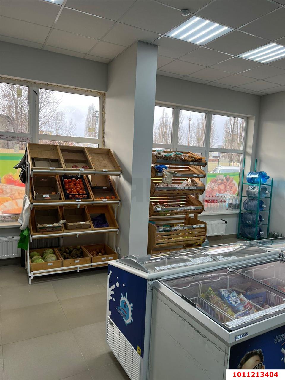 Фото №6: Торговое помещение 210&nbsp;м², 1/18&nbsp;эт. - Краснодар, Центральный внутригородской округ, Дубинка, жилой комплекс Радонеж, мкр. Черёмушки, ул. Вишняковой, 1/23к2