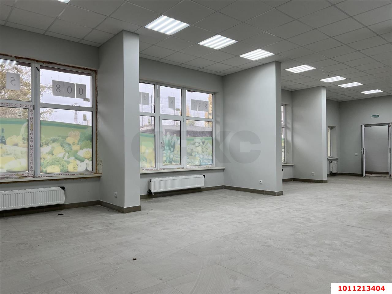 Фото №14: Торговое помещение 210&nbsp;м², 1/18&nbsp;эт. - Краснодар, Центральный внутригородской округ, Дубинка, жилой комплекс Радонеж, мкр. Черёмушки, ул. Вишняковой, 1/23к2