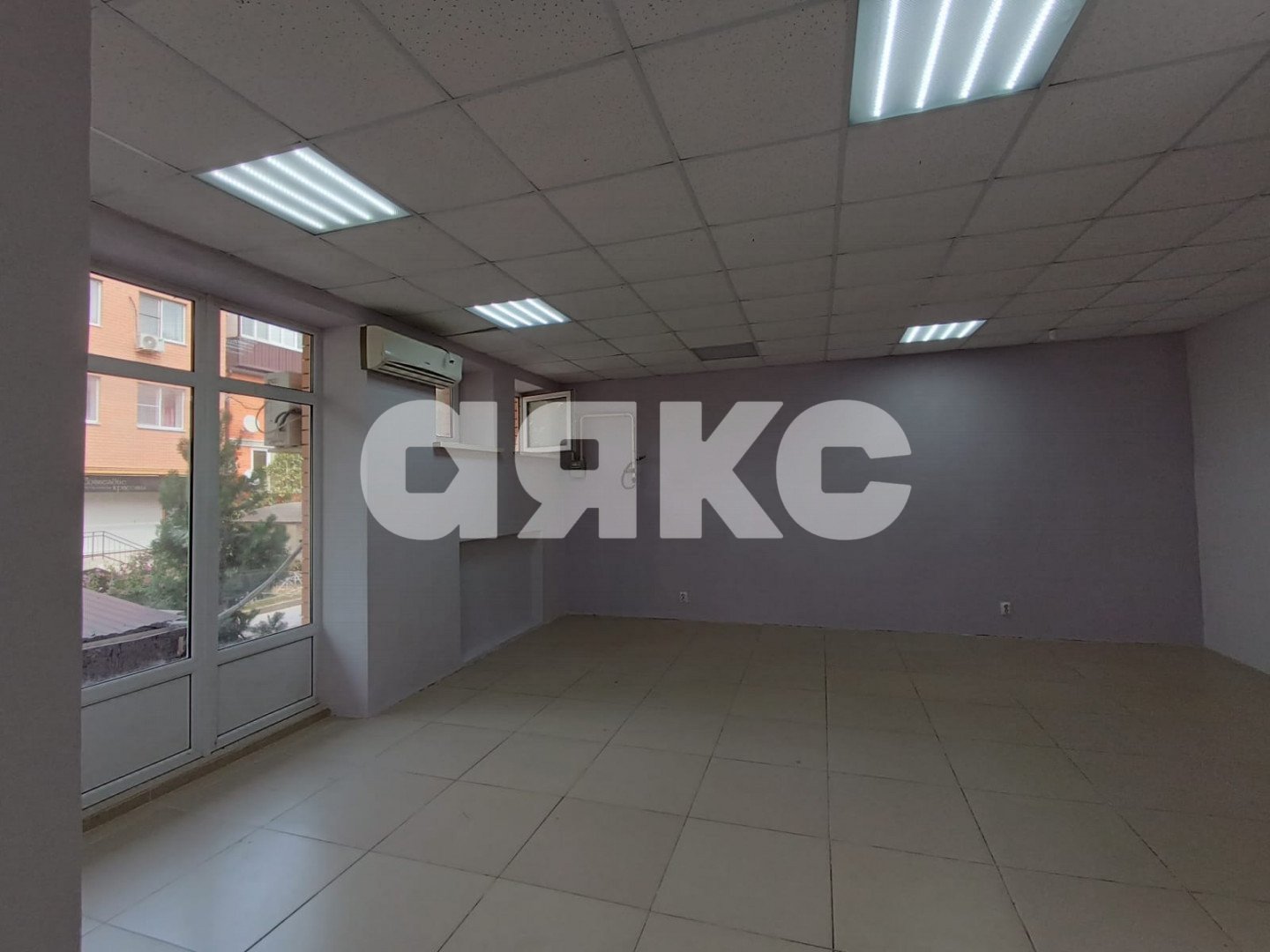 Фото №2: Коммерция 68&nbsp;м², 1/4&nbsp;эт. - Анапа, ул. Объездная, 27