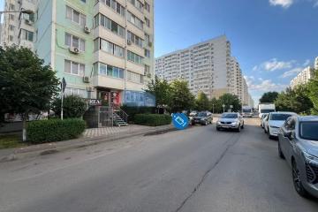 Фото №1: Торговое помещение 86 м², 1/16 эт. - Краснодар, мкр. Московский, ул. Карякина, 22