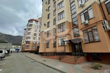 Фото №1: Коммерция 13&nbsp;м², -1/8&nbsp;эт. - Геленджик, мкр. жилой комплекс Тихая Гавань, ул. Курортная, 14Бк4
