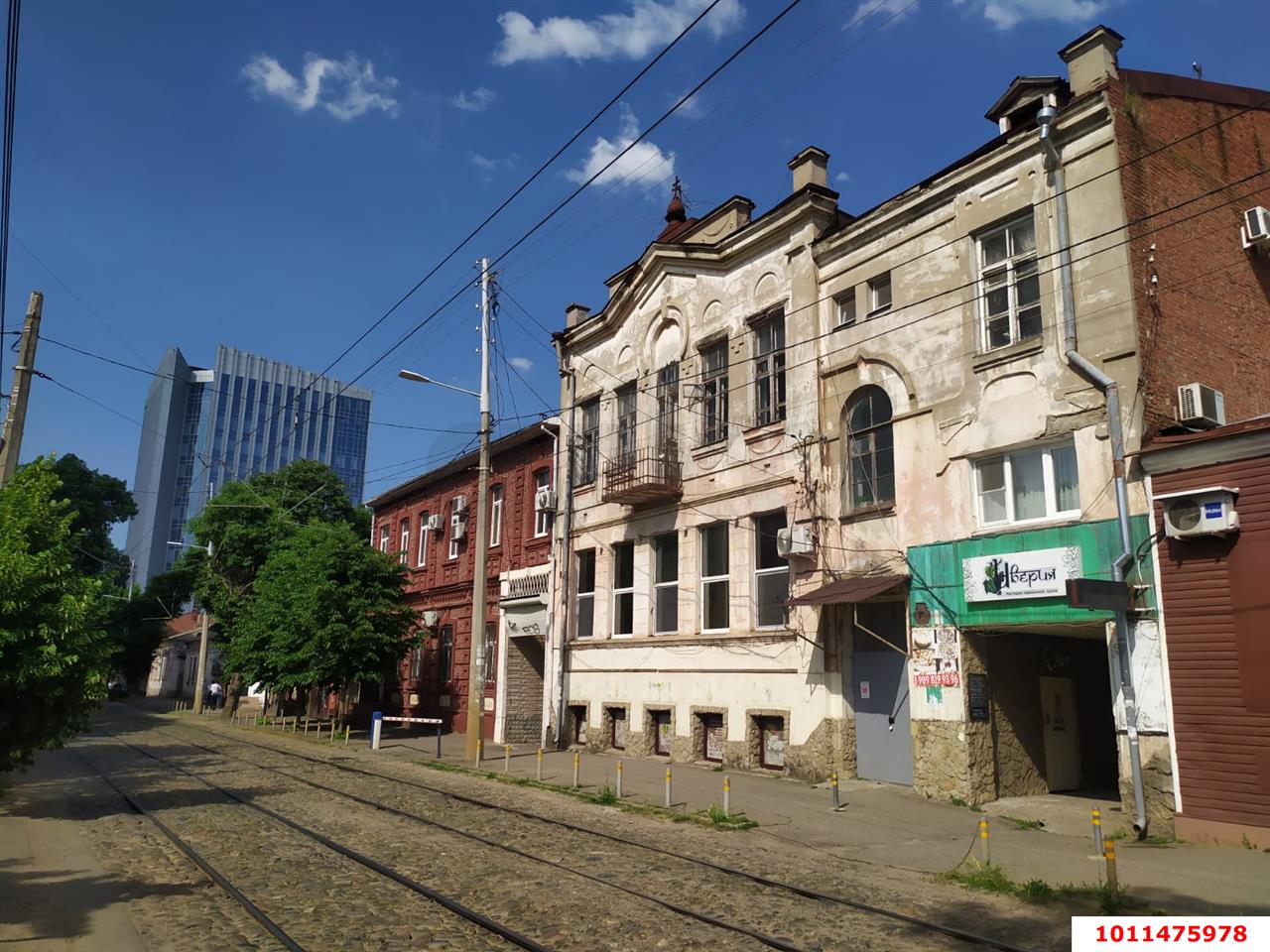 Фото №5: Торговое помещение 100&nbsp;м², 1/3&nbsp;эт. - Краснодар, Центральный внутригородской округ, мкр. Центральный, ул. Коммунаров, 64