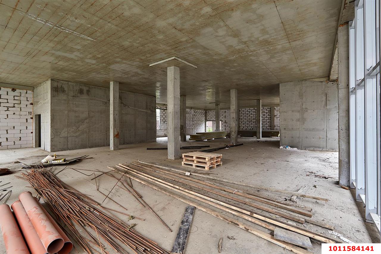 Фото №13: Отдельное здание 984&nbsp;м², 1/2&nbsp;эт. - Краснодар, Прикубанский внутригородской округ, имени Петра Метальникова, мкр. ЖК Победный, ул. Цезаря Куникова