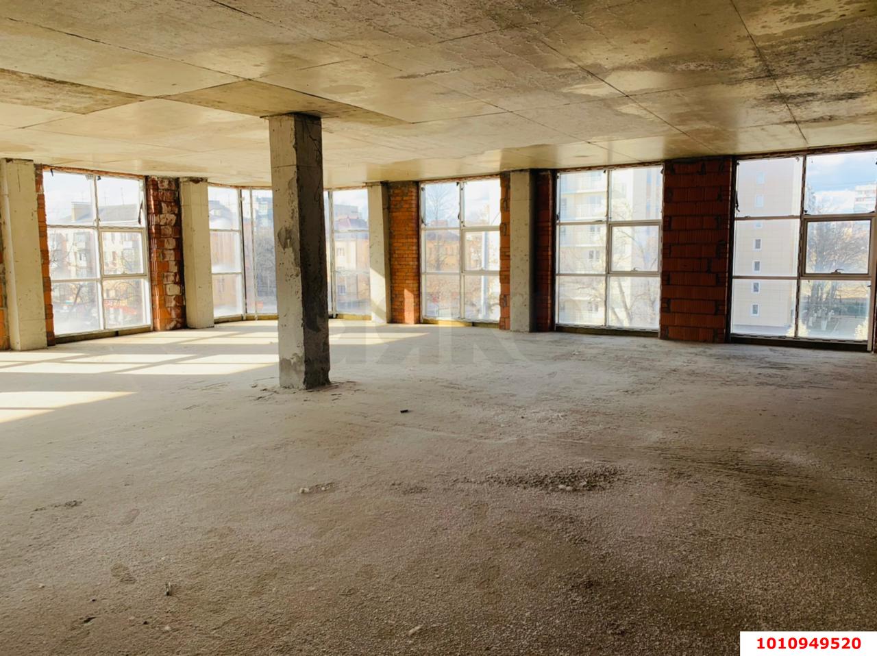 Фото №5: Отдельное здание 880&nbsp;м², 1/4&nbsp;эт. - Краснодар, Западный внутригородской округ, мкр. Центральный, ул. Северная, 302