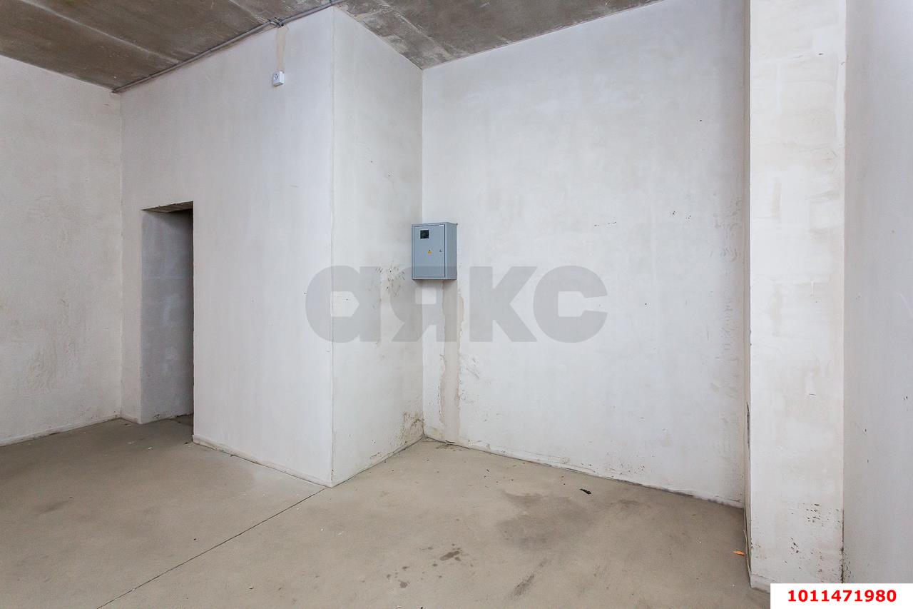Фото №8: Торговое помещение 30&nbsp;м², 1/24&nbsp;эт. - Краснодар, Прикубанский внутригородской округ, ЖК Лучший, мкр. имени Петра Метальникова, ул. Петра Метальникова, 38