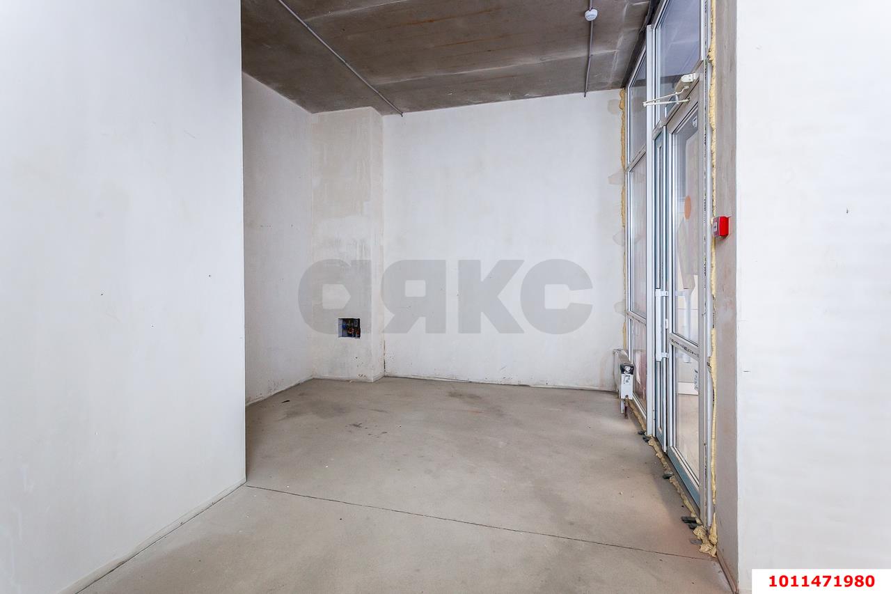 Фото №7: Торговое помещение 30&nbsp;м², 1/24&nbsp;эт. - Краснодар, Прикубанский внутригородской округ, ЖК Лучший, мкр. имени Петра Метальникова, ул. Петра Метальникова, 38