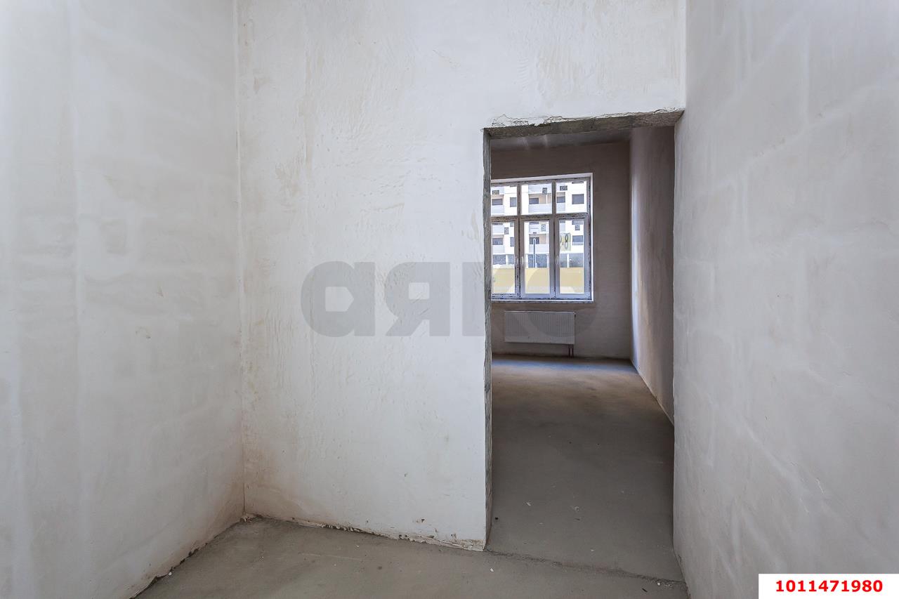 Фото №4: Торговое помещение 30&nbsp;м², 1/24&nbsp;эт. - Краснодар, Прикубанский внутригородской округ, ЖК Лучший, мкр. имени Петра Метальникова, ул. Петра Метальникова, 38
