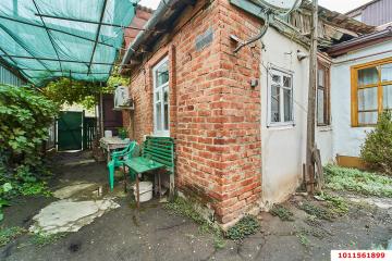 Фото №1: Часть дома 57 м² + 4 сот., 1 эт. - Краснодар, мкр. Дубинка, ул. Озёрная, 29